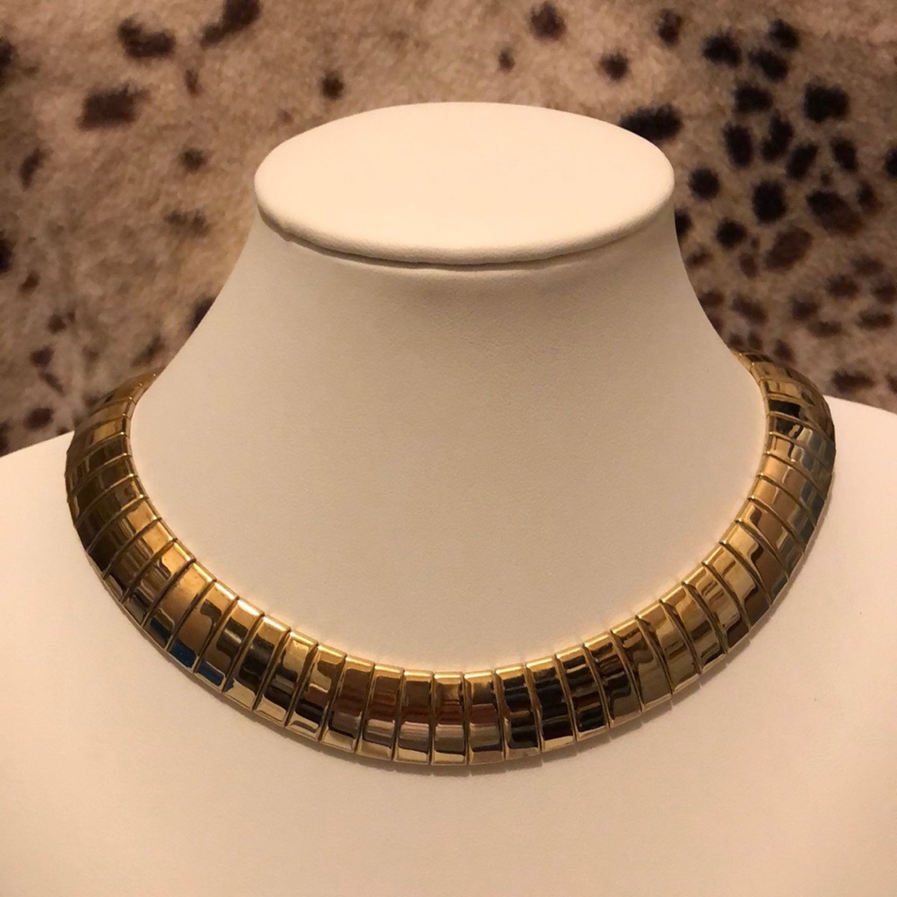 Vintage Gold tone link necklace